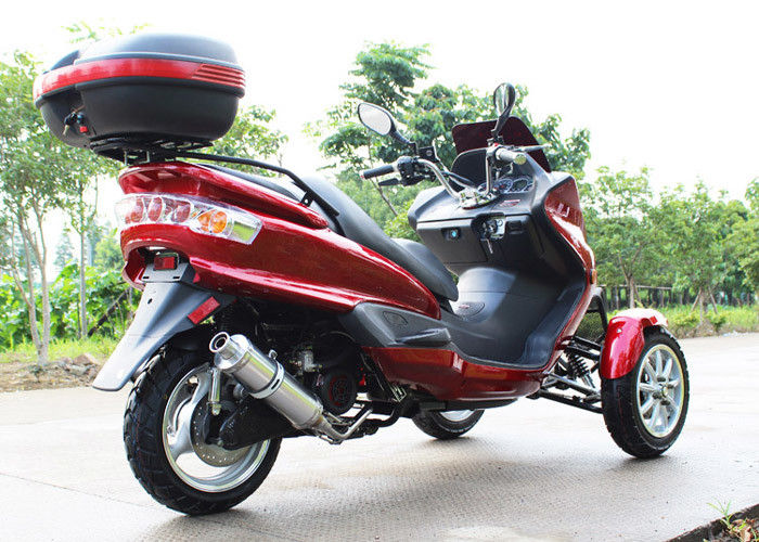 3 চাকা স্কুটার মোটর সাইকেল 150cc 7.0kw 7500r / মিনিট 8 এইচপি ইঞ্জিন / পিছন বাক্সের সাথে