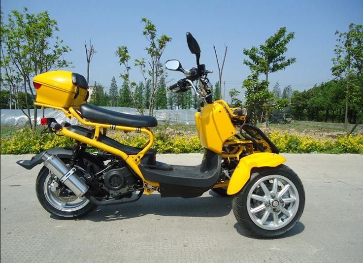 অনুভূমিক প্রকার ট্রি হুইল মোটরসাইকেল 50cc 3 হুইল ট্রাইক স্কুটার 4 স্ট্রোক