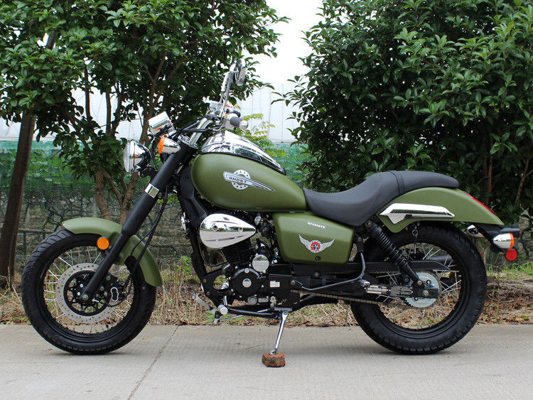 আর্মি গ্রিন 250cc বব্বার চপার 90 কিলোমিটার / এইচ 5 টি ম্যানুয়াল ট্রান্সমিশন সহ নিম্ন তেল খরচ