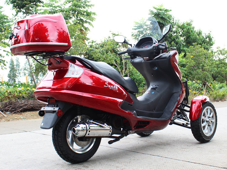 50CC অনুভূমিক প্রকার ট্রাই হুইল মোটরসাইকেল একক সিলিন্ডার, বেল্ট ড্রাইভ ট্রান্সমিশন