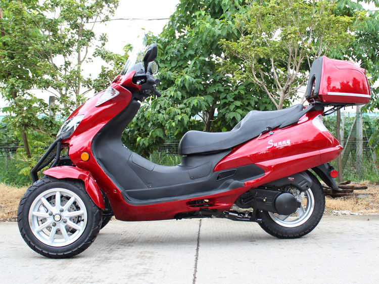 50CC অনুভূমিক প্রকার ট্রাই হুইল মোটরসাইকেল একক সিলিন্ডার, বেল্ট ড্রাইভ ট্রান্সমিশন