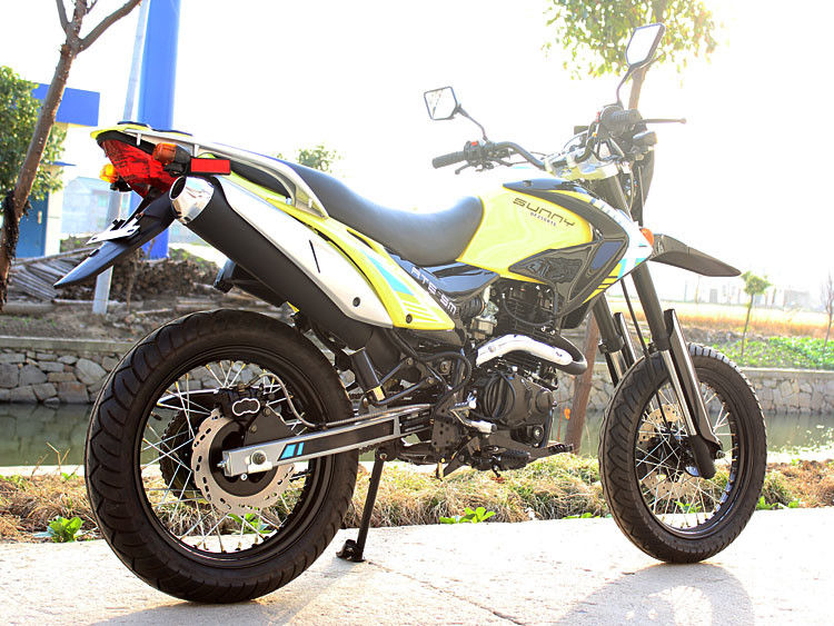 250cc একক সিলিন্ডার 4 স্ট্রোক এয়ার চেইন ড্রাইভের সাথে ময়লা সাইকেল মোটরসাইকেল