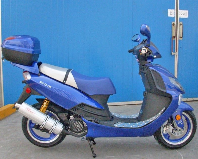 150cc অ্যাডাল্ট মোটর স্কুটার সিভিটি জোরপূর্বক এয়ার কুলযুক্ত ইঞ্জিন গ্যাস রিলিজ স্যুইচ দিয়ে