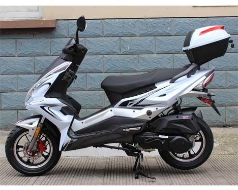 4.41 এইচপি / 7500Rpm অ্যাডাল্ট মোটর স্কুটার সিভিটি 2 চাকা স্কুটার 13 