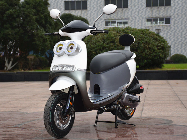 এয়ার কুলড 9.3 এইচপি / 7500আরএমপি 12 