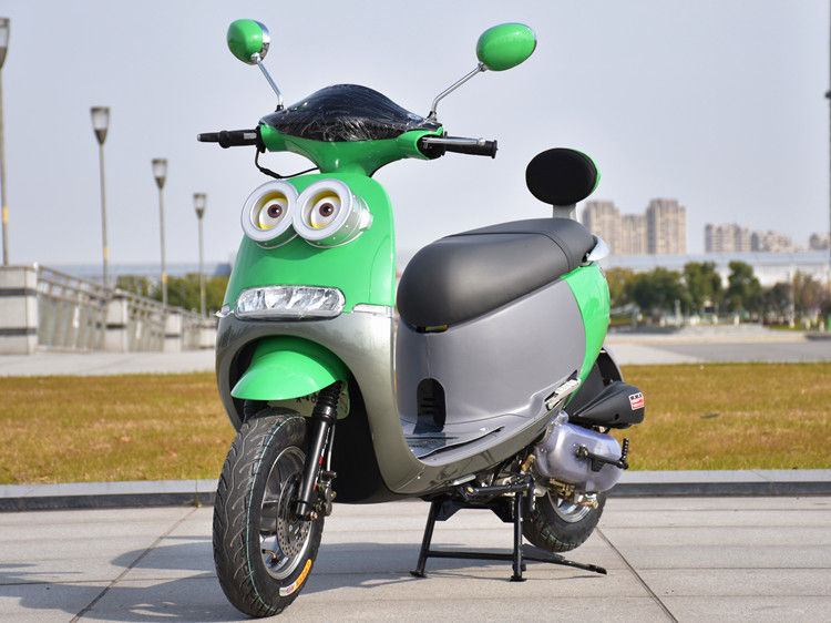 এয়ার কুলড 9.3 এইচপি / 7500আরএমপি 12 