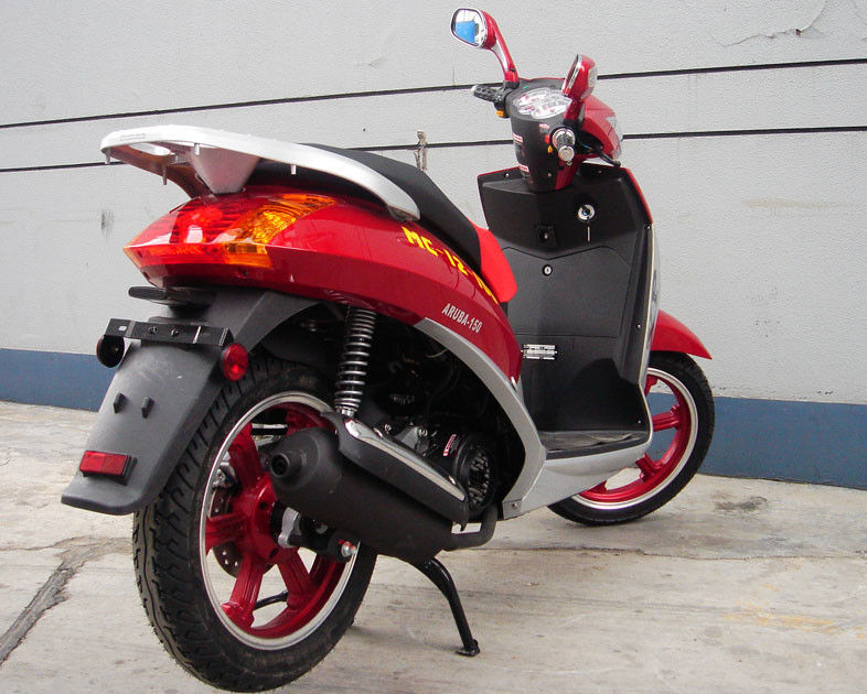 16 ইঞ্চি টায়ার অ্যাডাল্ট গ্যাস স্কুটার 150cc রিয়ার ব্রুম ব্রেক সিভিটি জোরপূর্বক এয়ার কুলেড ইঞ্জিন